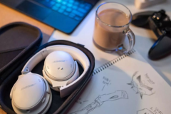 Bose tiếp tục bị rò rỉ nhiều thông tin về tai nghe chống ồn QuietComfort 45