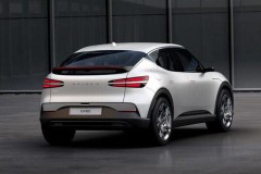 Genesis GV60 được trang bị công nghệ nhận dạng khuôn mặt để mở khóa cửa