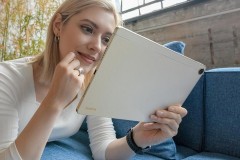 Lộ ảnh trên tay thực tế của Realme Pad trước giờ G: Mỏng, đẹp không kém gì iPad