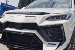 Toyota Fortuner “lột xác” thành siêu xe Lamborghini Urus