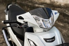 Wave 125 độ chuẩn soái ca với diện mạo đẹp bá cháy