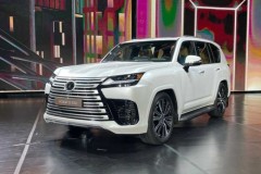 Chi tiết phiên bản máy dầu Lexus LX 500d sử dụng động cơ V6 3.3L