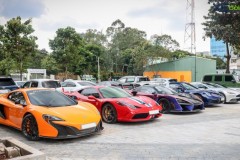 Dàn siêu xe đắt giá hội ngộ ngày cuối tuần tại Sài Gòn, có cả 1 trong số những siêu phẩm hypercar triệu đô