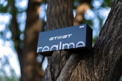 Trên tay realme GT Neo2T: Smartphone đẹp toàn diện trong phân khúc tầm trung