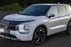 Mitsubishi Outlander PHEV 2022 gây ấn tượng với phạm vi chạy điện gần 90 km