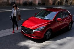 Mua xe New Mazda2 trong tháng 10 được ưu đãi tương đương 50% phí trước bạ