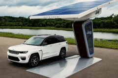 Ra mắt Jeep Grand Cherokee 2022 trục cơ sở ngắn, 5 chỗ ngồi cùng tùy chọn hybrid mới