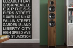 Acoustic Energy giới thiệu đôi loa đầu bảng thuộc 300 Series