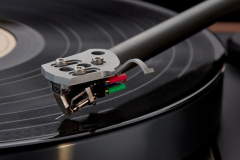 LINN trình làng mâm than đầu bảng Klimax LP12 cùng nhiều nâng cấp quan trọng