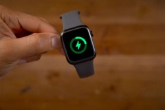 Tính năng sạc nhanh của Apple Watch Series 7 sẽ không tương thích với bộ sạc của Apple Watch cũ
