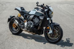 Không mua được xe “độc” Honda CB1000R Stardust tại Việt Nam, dân chơi Sài Gòn tự tạo ra một chiếc và hơn thế nữa