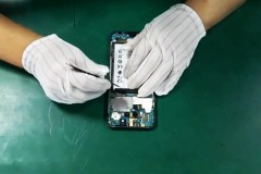 Video tháo lắp Nokia G50: Phần khung cứng cáp, dễ dàng sửa chữa