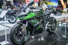 Voge 250RR chính thức ra mắt với giá cực rẻ
