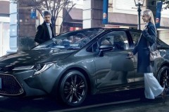 "Ăn mừng" doanh số 50 triệu xe, Toyota Corolla có ngay phiên bản đặc biệt mới