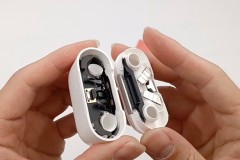 “Mổ xẻ” và khám phá bên trong AirPods 3, có nhiều điểm khác biệt so với AirPods Pro
