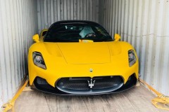 "Đập công" siêu xe Ý Maserati MC20 đầu tiên tại Việt Nam: màu vàng nổi bật, giá tầm 15-20 tỷ đồng?