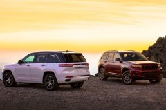 Jeep Grand Cherokee 2022 ra mắt: Giá từ 847 triệu VNĐ, lên đến 1,44 tỷ VNĐ cho phiên bản sang trọng hàng đầu