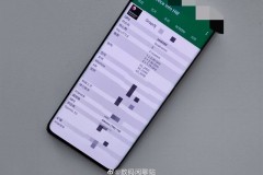 Một chiếc smartphone lạ bất ngờ xuất hiện với chip Snapdragon 898