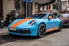 Ngắm Porsche 911 với màu ngoại thất phong cách McLaren Elva tại TP.HCM