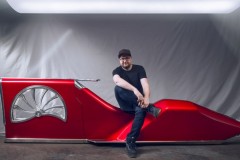 Nhìn chiếc xe này cứ ngỡ "ghế tình yêu” nhưng hóa ra là bản độ Guido Electric Custom cực “dị” từ xưởng độ Box39