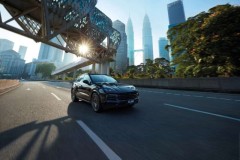 Porsche Cayenne 2022 phiên bản lắp ráp tại Malaysia, giá bán gây sốc