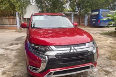 Rò rỉ hình ảnh về Mitsubishi Outlander đời mới bất ngờ xuất hiện tại Việt Nam