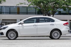 Suzuki tạm ngừng phân phối sedan hạng B Ciaz tại Việt nam