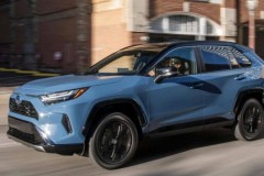 Toyota RAV4 bổ sung trang bị, thêm phiên bản Hybrid mới