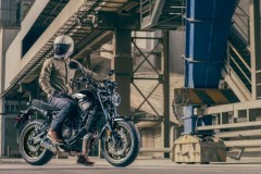 Trái ngược với XSR 900 2022 lột xác hoàn toàn, Yamaha XSR 700 2022 chỉ được nâng cấp nhẹ