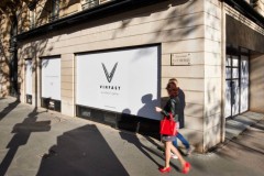 Từ showroom hoành tráng tại Paris tới triển lãm ô tô Los Angeles: VinFast bước ra thế giới