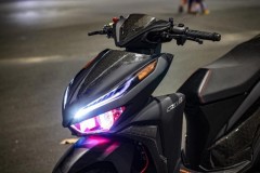 Vario 150 phiên bản mắt lé nhiều Carbon nhất vũ trụ