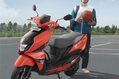 Xe ga Suzuki Avenis 125cc ra mắt với ngoại hình năng động