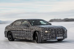 BMW bắt đầu “nhá hàng” sedan hạng sang chạy điện i7, chuẩn bị ra mắt vào năm 2022