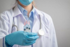 Có thể tiêm mũi 3 vắc xin Covid-19 khác loại với mũi 2 được không?