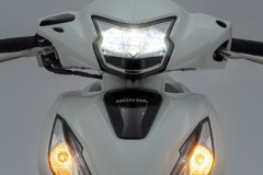 Chóa đèn ZHI.PAT 2 tầng - Món trang sức siêu ngầu sinh ra cho Vision 2022