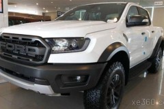Ford Ranger bán chạy nhất phân khúc bản tải dù khan hàng