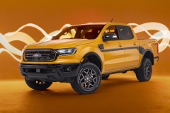 Ford Ranger bán gấp đôi các đối thủ cộng lại