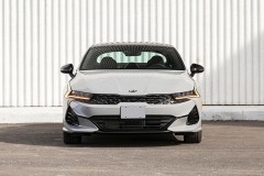 Kia K5 sẽ làm lung lay vị thế của Toyota Camry ở phân khúc sedan hơn 1 tỷ đồng?