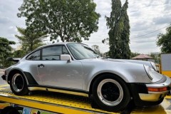 Cận cảnh "nhan sắc" của xe cổ Porsche 930 Turbo cực hiếm tại Việt Nam