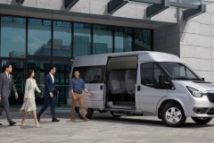 Ra mắt Ford Transit 2022 Mới, giá 845 triệu đồng với nhiều cải tiến chất lượng