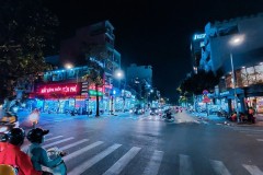 Rực rỡ sắc màu Sài Gòn đêm giáng sinh cuối năm cùng Galaxy A52s 5G
