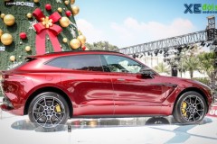 Cận cảnh siêu SUV Aston Martin DBX thứ 2 tại Việt Nam, màu cực hợp với dịp cuối năm