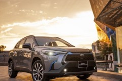 Toyota Việt Nam bán ra 10.213 xe trong tháng 11/2021, Corolla Cross và Vios là hai mẫu xe bán chạy nhất thị trường