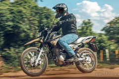 Yamaha Crosser 150 ra mắt với hai phiên bản tùy chọn