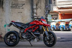 Ducati Hypermotard 950 độ tối tân với dàn đồ chơi cực khủng