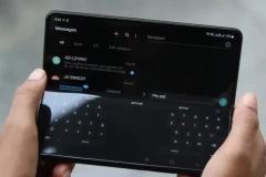 Google triển khai chế độ bàn phím chia đôi trên ứng dụng Gboard dành cho điện thoại có thể gập được