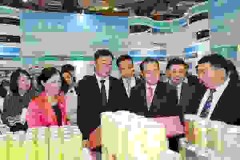 Hội chợ triển lãm Roadshow CAEXPO lần thứ 20 tại Singapore đã đạt được các thỏa thuận hợp tác trị giá 145,9 triệu USD