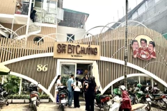 Chờ hơn 4 tiếng để thưởng thức Sà Bì Chưởng cơ sở hà Nội của bộ 3 streamer có đáng không