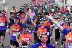 Thương hiệu Xtep bền bỉ đồng hành cùng VĐV chinh phục VnExpress Marathon Marvelous Nha Trang 2023