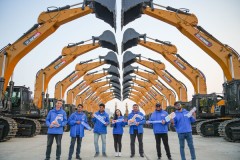 XCMG Excavator chứng minh cam kết về dịch vụ giá trị cao và sản xuất thông minh tại Ngày trải nghiệm học nghề